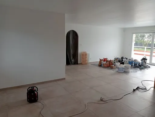 Installation de parquet et enduit de mur avec pose de placo à Reims, Reims, RJ Peinture Décor