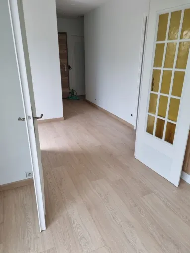 Pose de parquet à Épernay : un artisan qualifié et soigné, Reims, RJ Peinture Décor